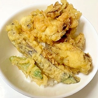 舞茸・なす・しし唐で　野菜だけ天丼